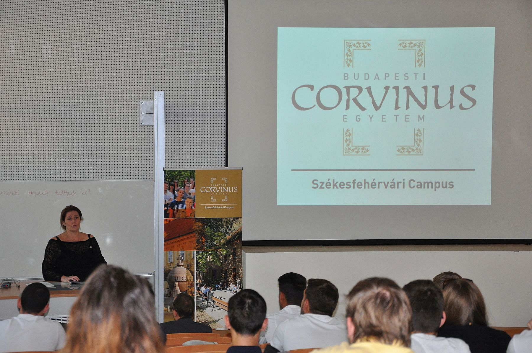 Beiratkoztak a Corvinus Egyetem Székesfehérvári Campusának elsőéves hallgatói